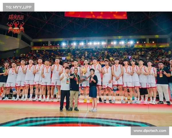 中国男篮亚杯亚军之路 展现团队协作与不屈精神的力量 中国男篮亚杯亚军之路 展现团队协作与不屈精神的力量